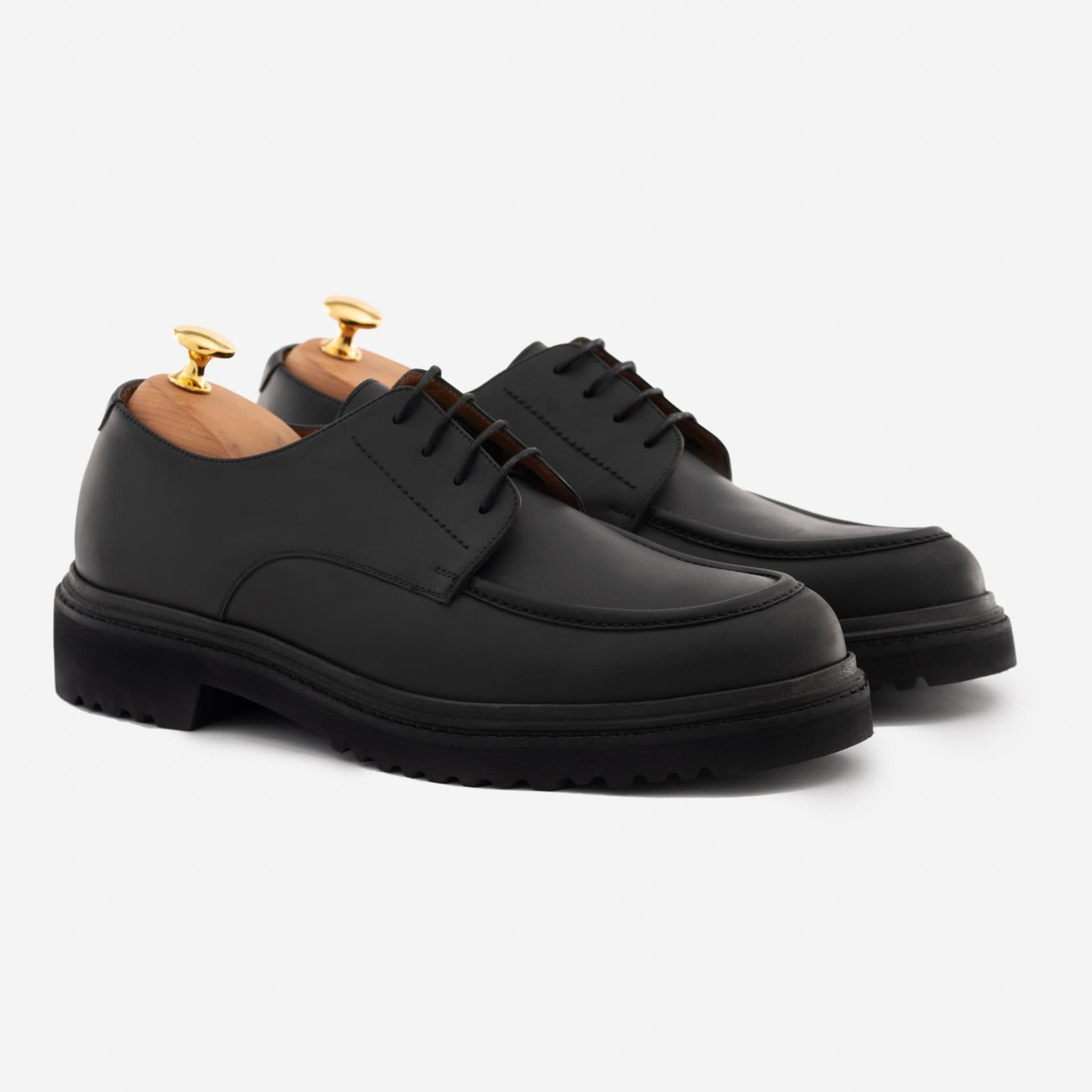 Clement Derby - Men’s  Pull Up Leather